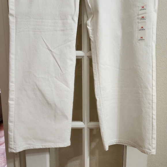 NWT Old Navy High Rise Wow Wide Leg White Jeans Size 18 Women’s Denim - Picture 6 of 16